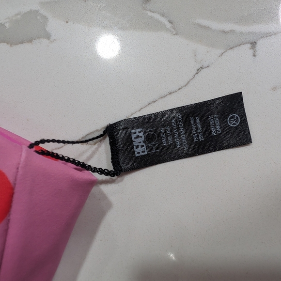 Beach Riot Amelia top - Picture 4 of 5